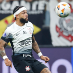 memphis-depay-2425